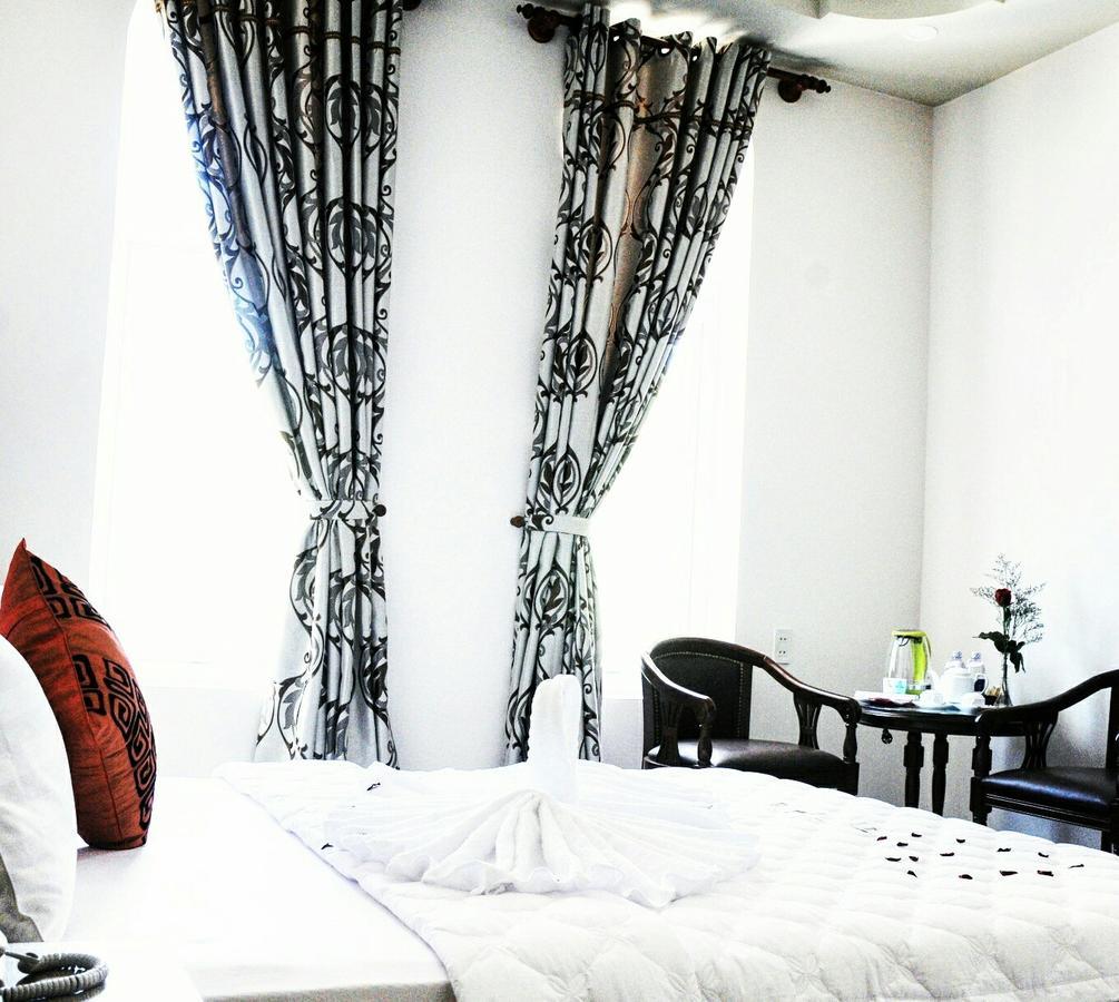 Jiny Tran Hotel Duong Dong  Bagian luar foto