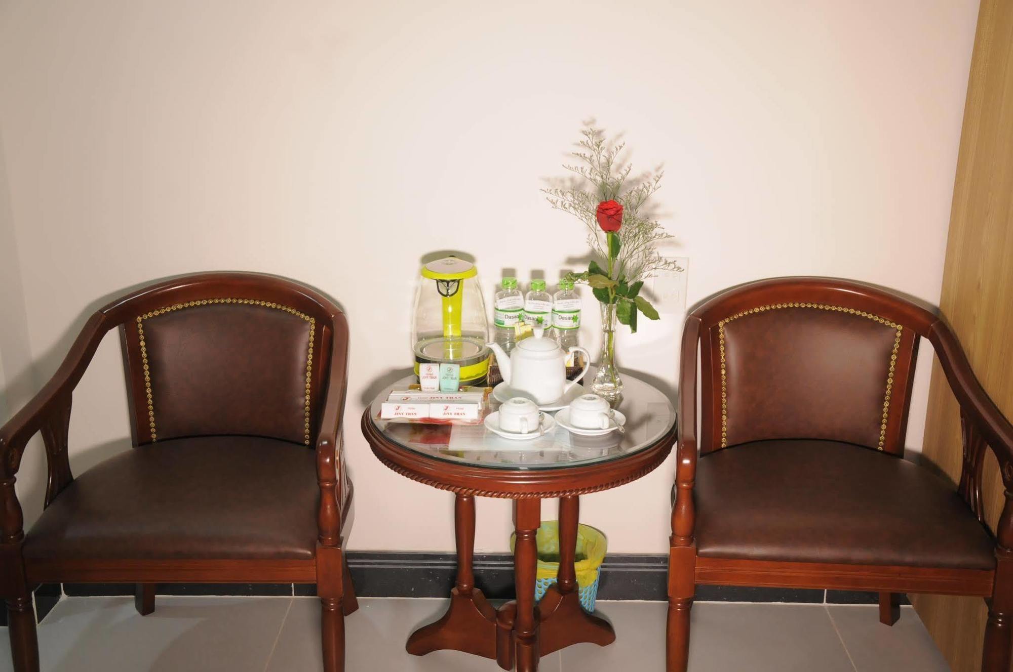 Jiny Tran Hotel Duong Dong  Bagian luar foto